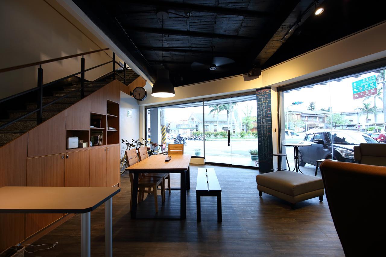 View Hostel Хуалиен Сити Екстериор снимка